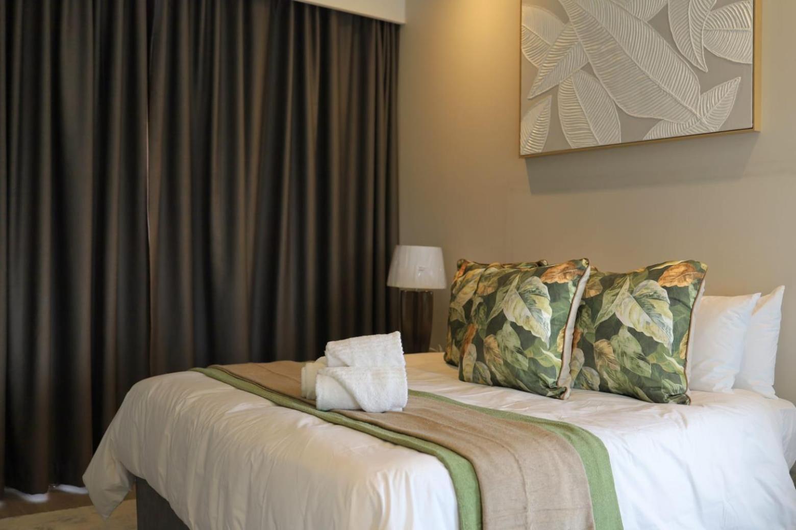 Menlyn Maine Luxury Rentals Претория Экстерьер фото